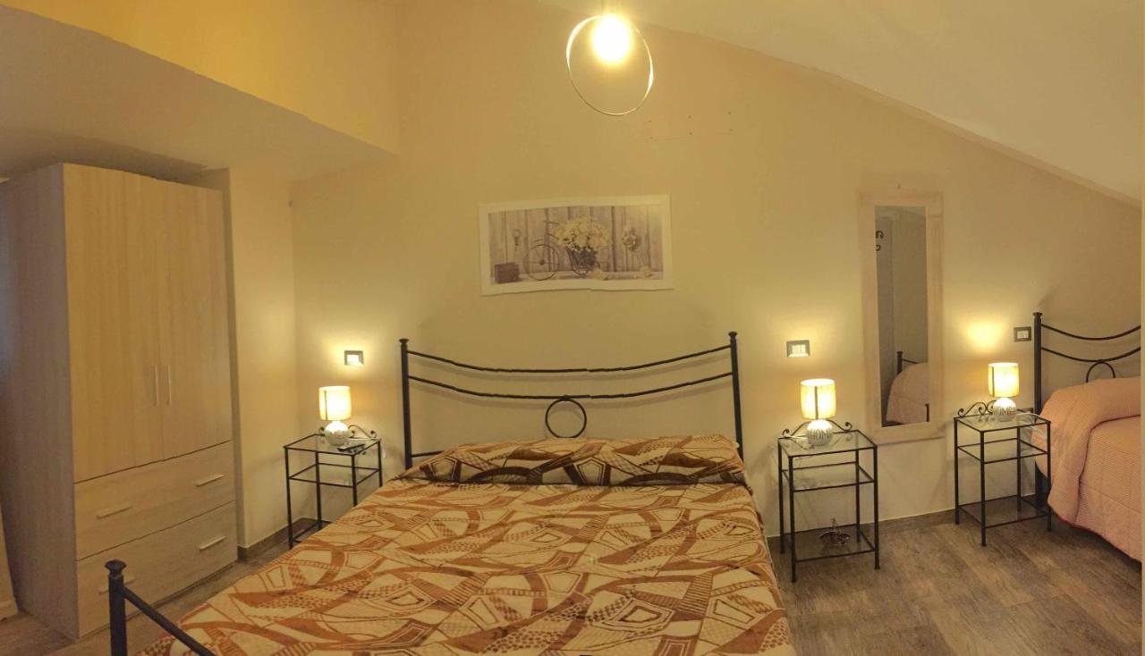 B&B Il Casale โฟลีโญ ภายนอก รูปภาพ
