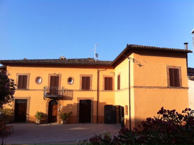 B&B Il Casale โฟลีโญ ภายนอก รูปภาพ